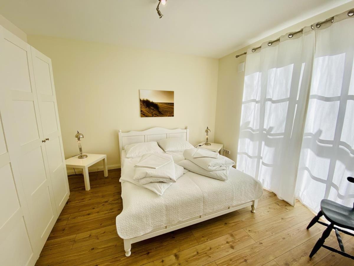 Haus Milena/Jann Apartment รอสต็อค ภายนอก รูปภาพ